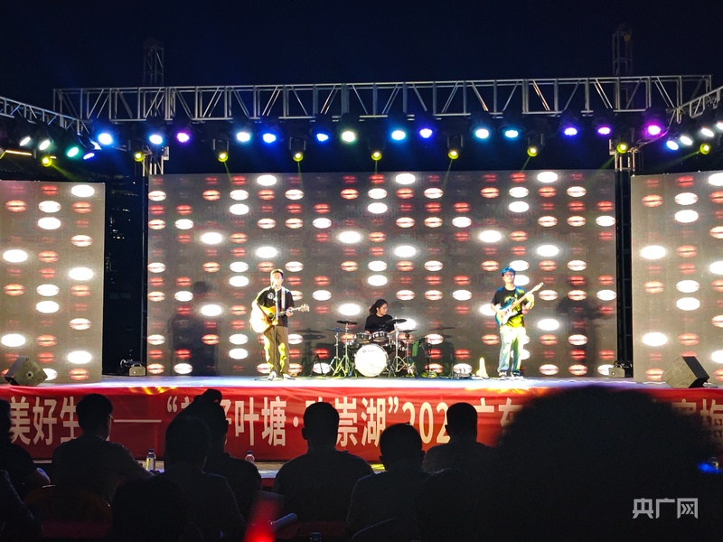 广东乡村歌手大赛梅州赛区决赛在兴宁举办 音乐赋能农产品展销